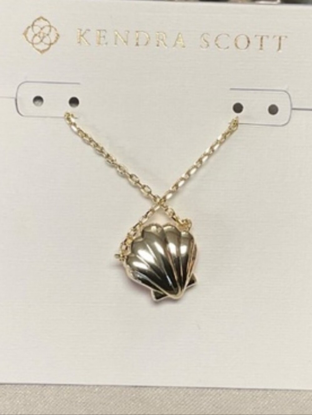 KENDRA SCOTT BRYNNE SHELL PENDANT NECKLACE New - Picture 4 of 4
